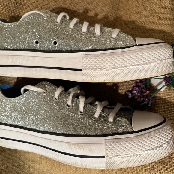 Women’s CONVERSE Silver Sparkle Glitter Sneakers Size 9 - Picture 15 of 15